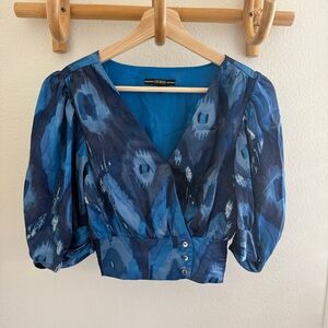 GUESS Womens Printed Surplice Crop Top Blouse blue XS